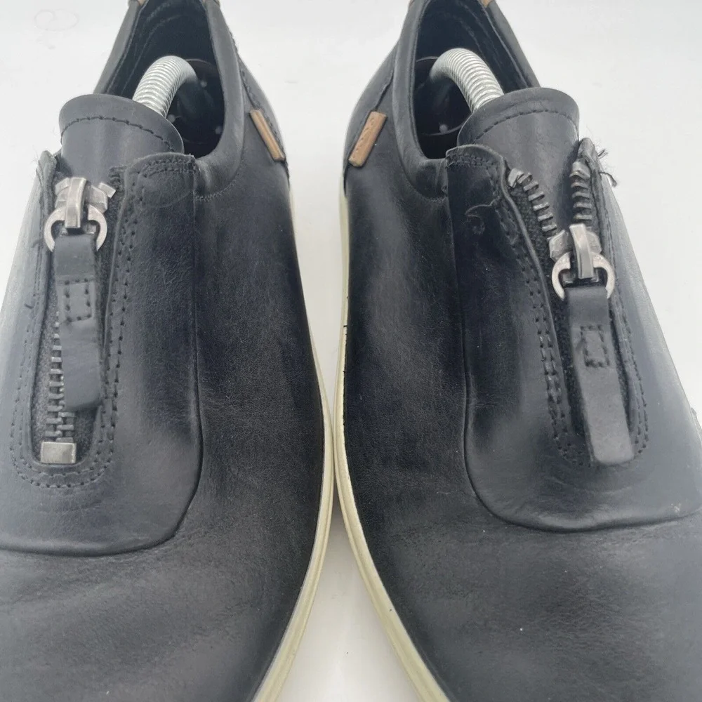 ECCO Biom Zip Slip On Womens Shoes‎ Size 7 Black Leather Comfort Sneakers